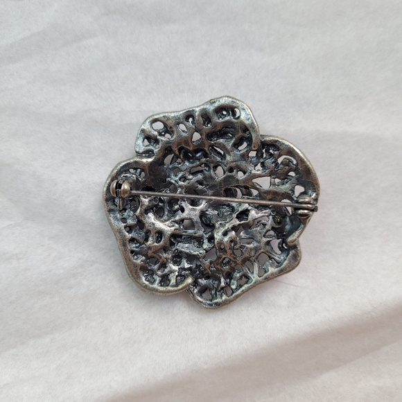 Lot of Vintage Floral Brooches - Picture 8 of 15